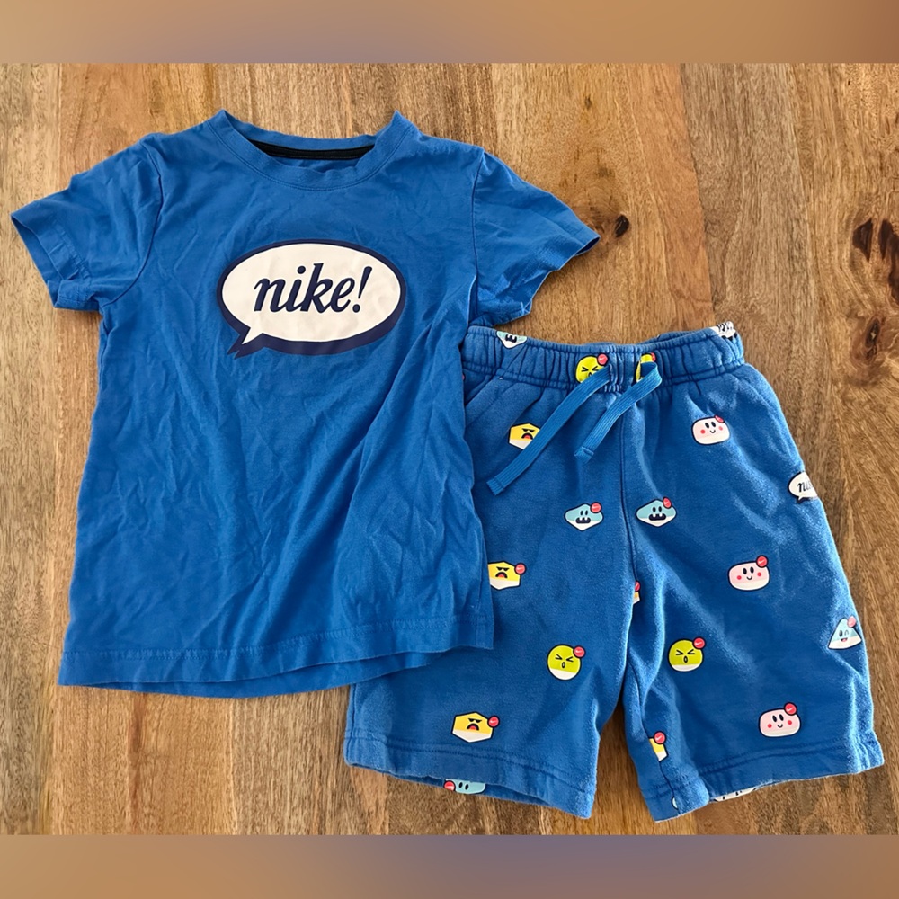 Nike Kids Athletic Set